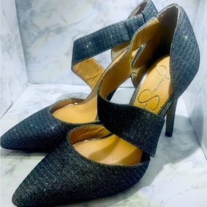 Jessica Simpson Pewter Glitter Heels Size 6 New Never been worn!